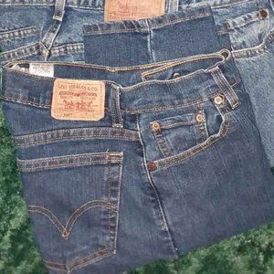 Levi's Size 12L Classic Relaxed Tapered Jeans